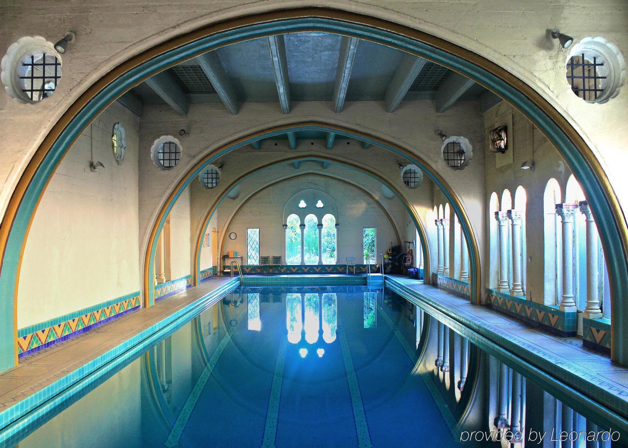 Club 4* Berkeley