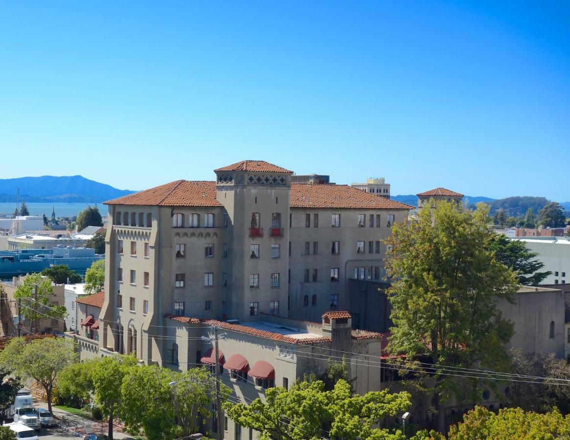 Club Berkeley